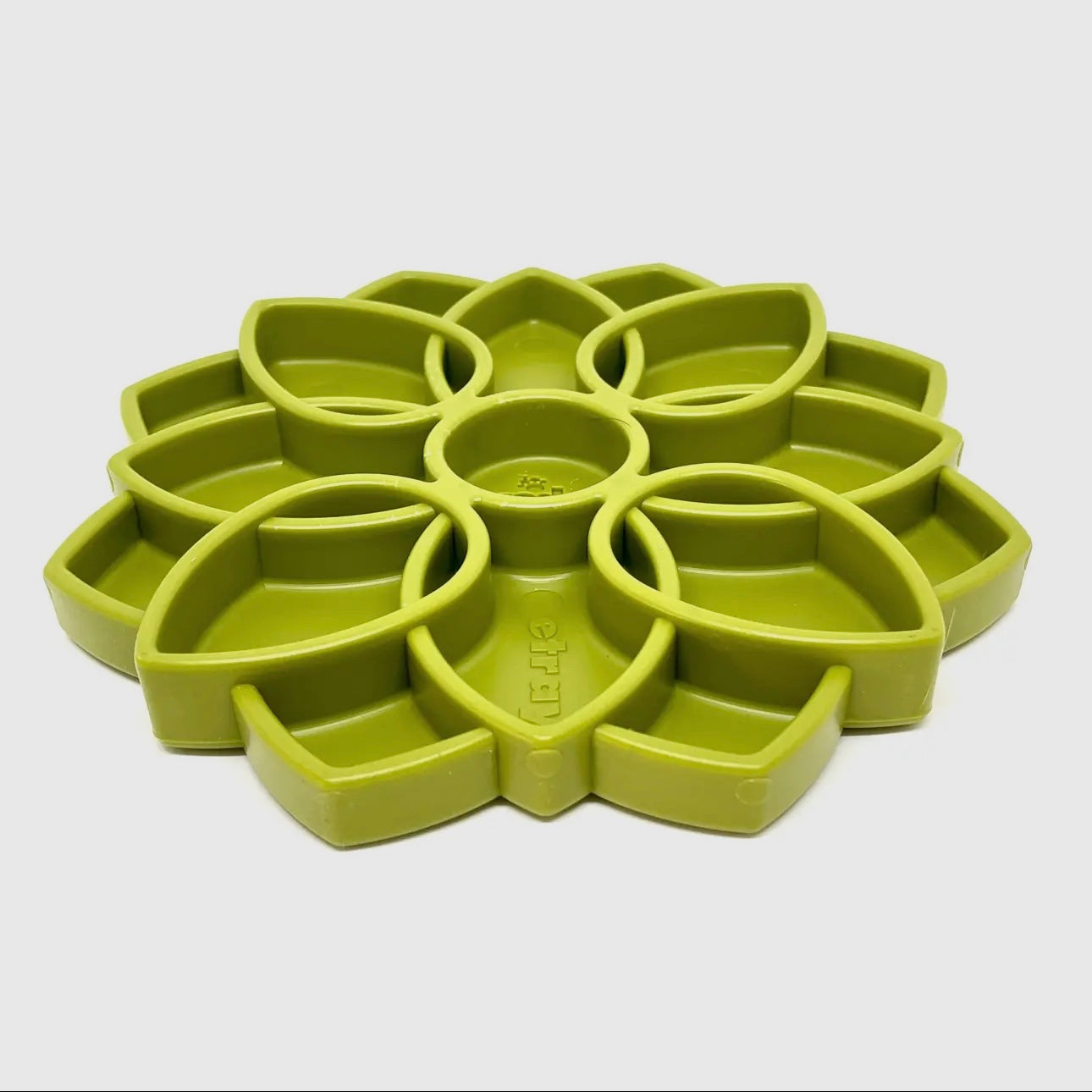 MANDALA ENRICHMENT TRAY FOR DOGS - GREEN