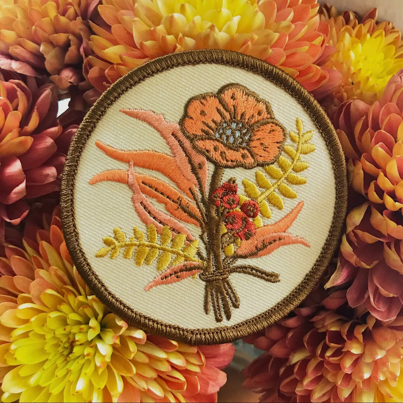 FLORAL EMBROIDERED IRON ON PATCH