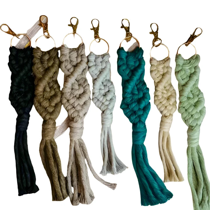 MACRAME BLUSH - KEYCHAIN