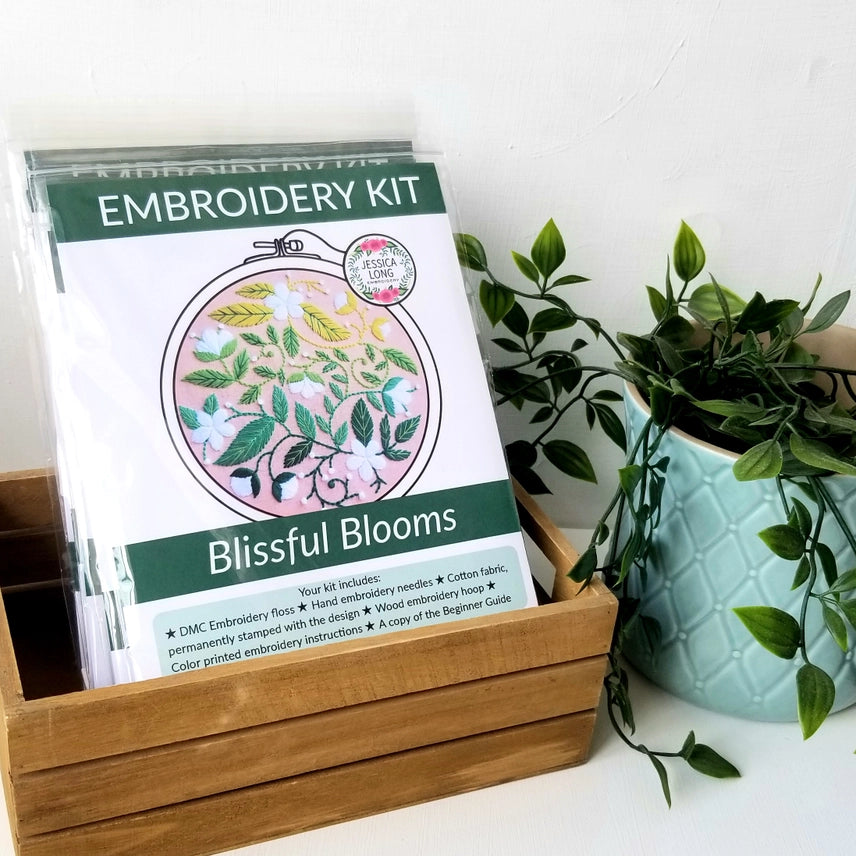 BLISSFUL BLOOMS BEGINNER HAND EMBROIDERY KIT