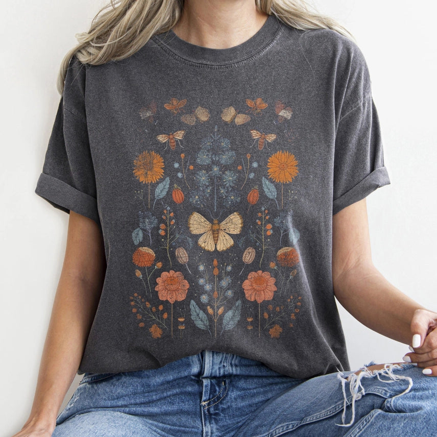 BOHEMIAN GARDEN MOTH - TEE