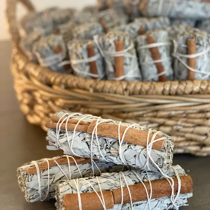 WHITE SAGE SMUDGE STICKS WITH CINNAMON