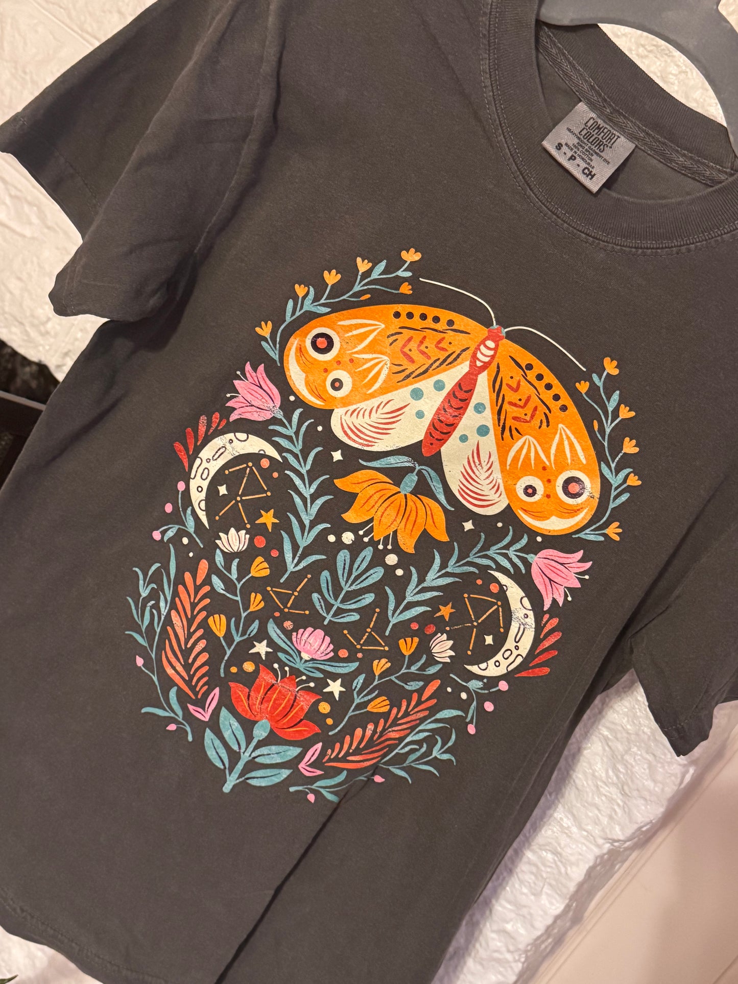 MOTH CELESTIAL COLOR - TEE