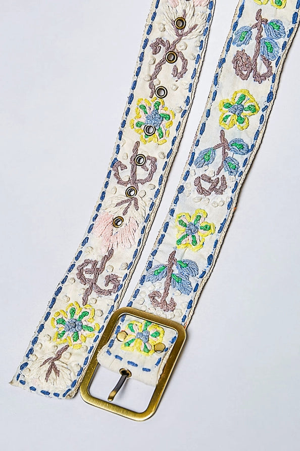 HANDCRAFTED EMBROIDERED FLORAL BOHO BELT - BLUSH MULTICOLOR - ONE SIZE