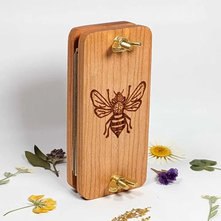 POCKET SIZED FLOWER PRESS WITH BEE DESIGN - 2" X 4"