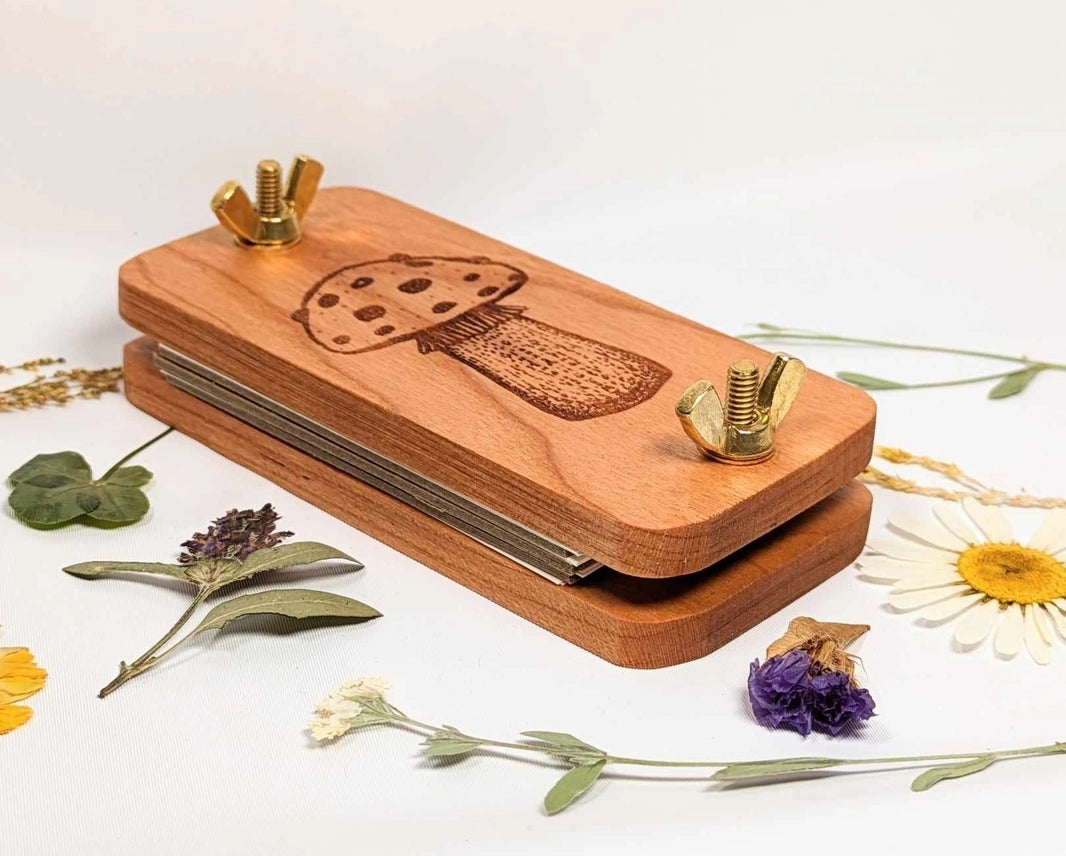 POCKET SIZED FLOWER PRESS WITH MUSHROOM DESIGN - 2" X 4" (Copy)