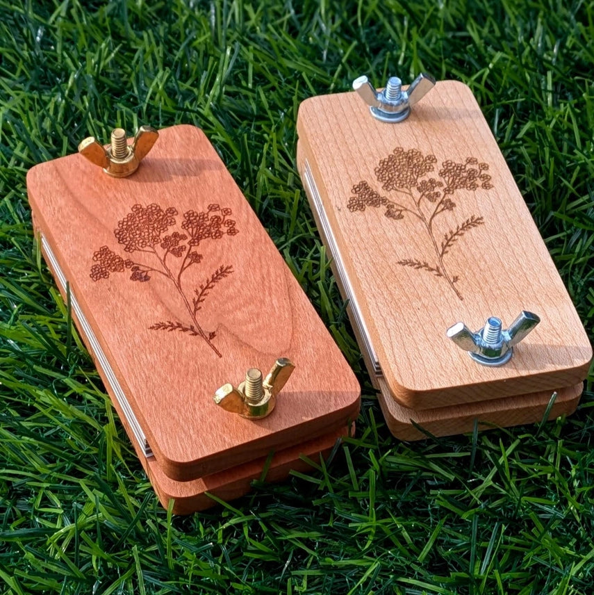 POCKET SIZED FLOWER PRESS WITH YARROW DESIGN - 2" X 4"